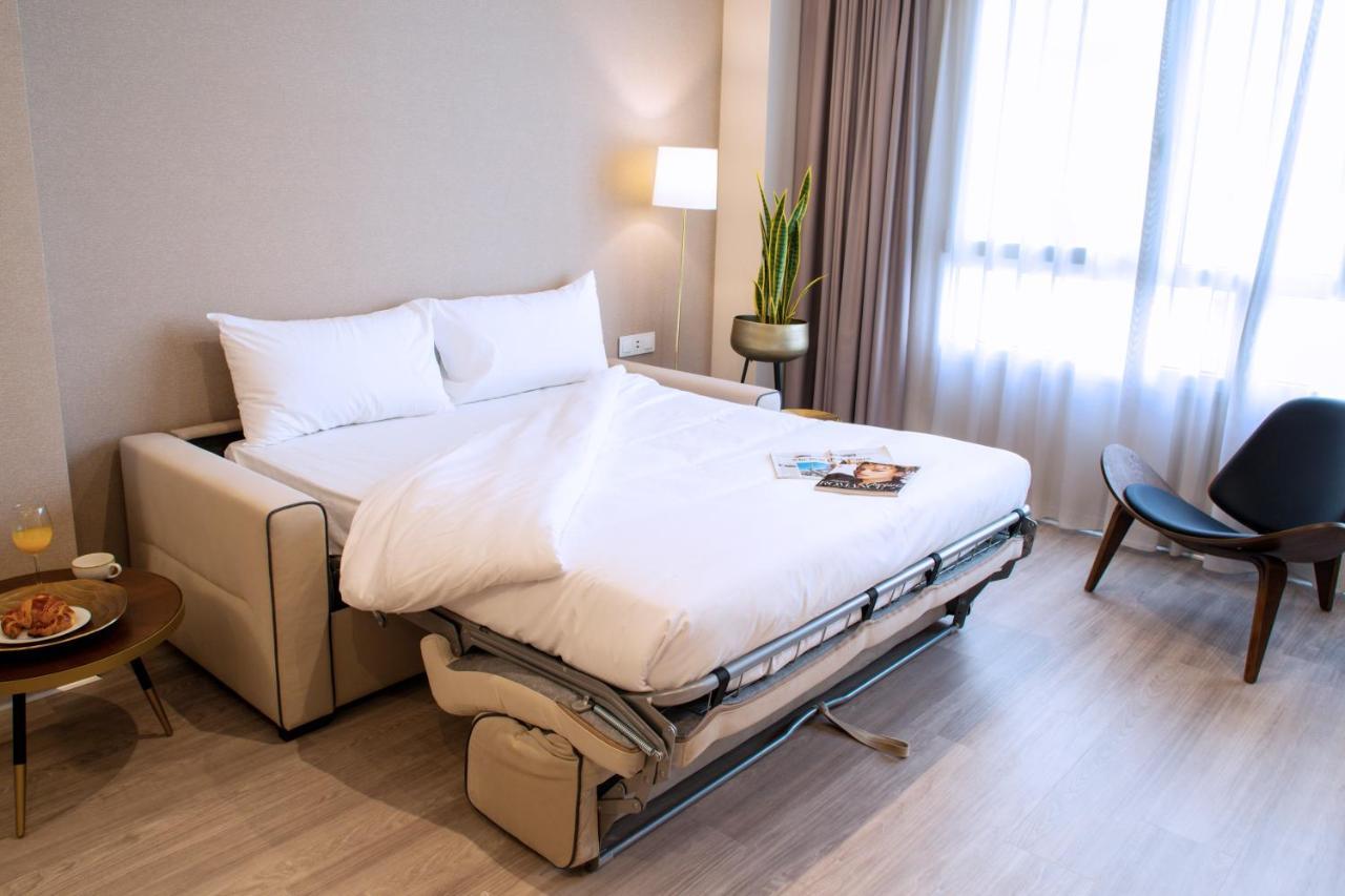 Aparthotel Voghe Premium Flats Walencja Zewnętrze zdjęcie