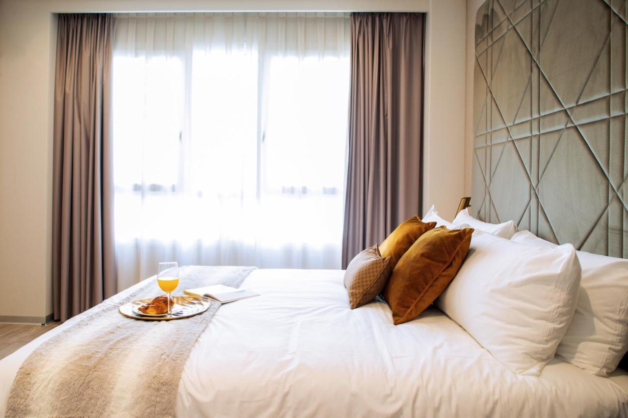 Aparthotel Voghe Premium Flats Walencja Zewnętrze zdjęcie